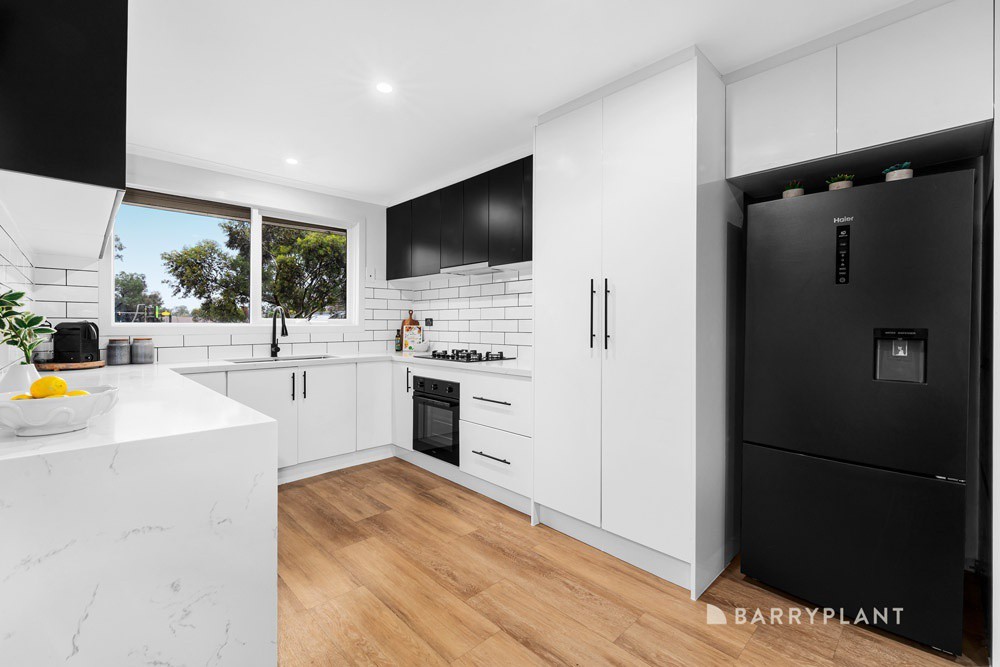 2 Christie Avenue, Mill Park, VIC 3082, Mill Park - Thumbnail 3