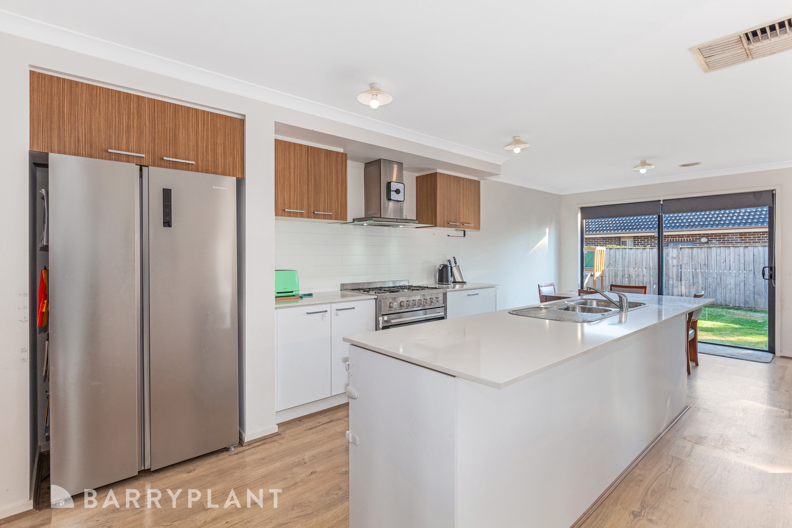 2 Clarendon Crescent, Wallan, VIC 3756, Wallan - Thumbnail 6