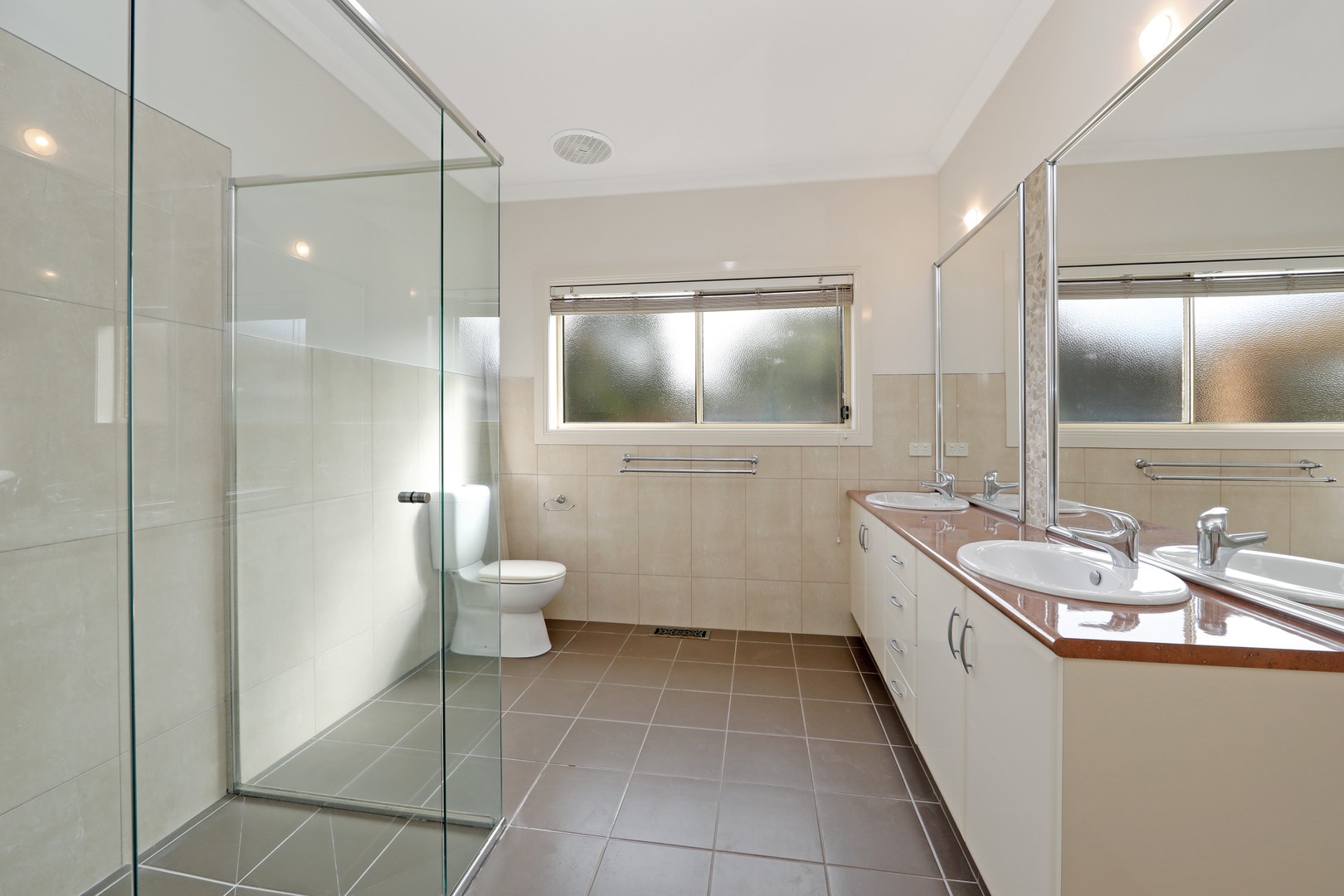 2 Clayden Rise, Lysterfield, VIC 3156, Lysterfield - Thumbnail 6