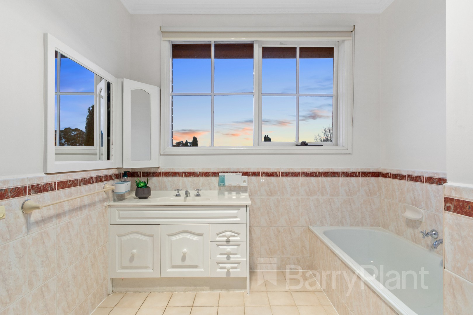 2 Clerehan Court, Wantirna South, VIC 3152, Wantirna South - Thumbnail 8