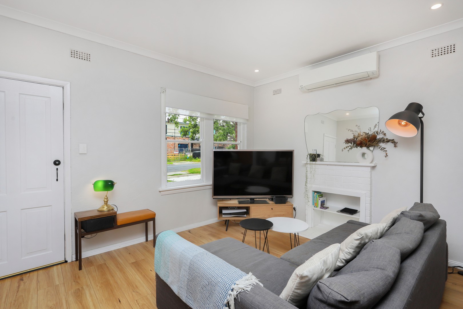 2 Cobrey Street, Sunshine, VIC 3020 - Thumbnail 2 - 11/09/2024