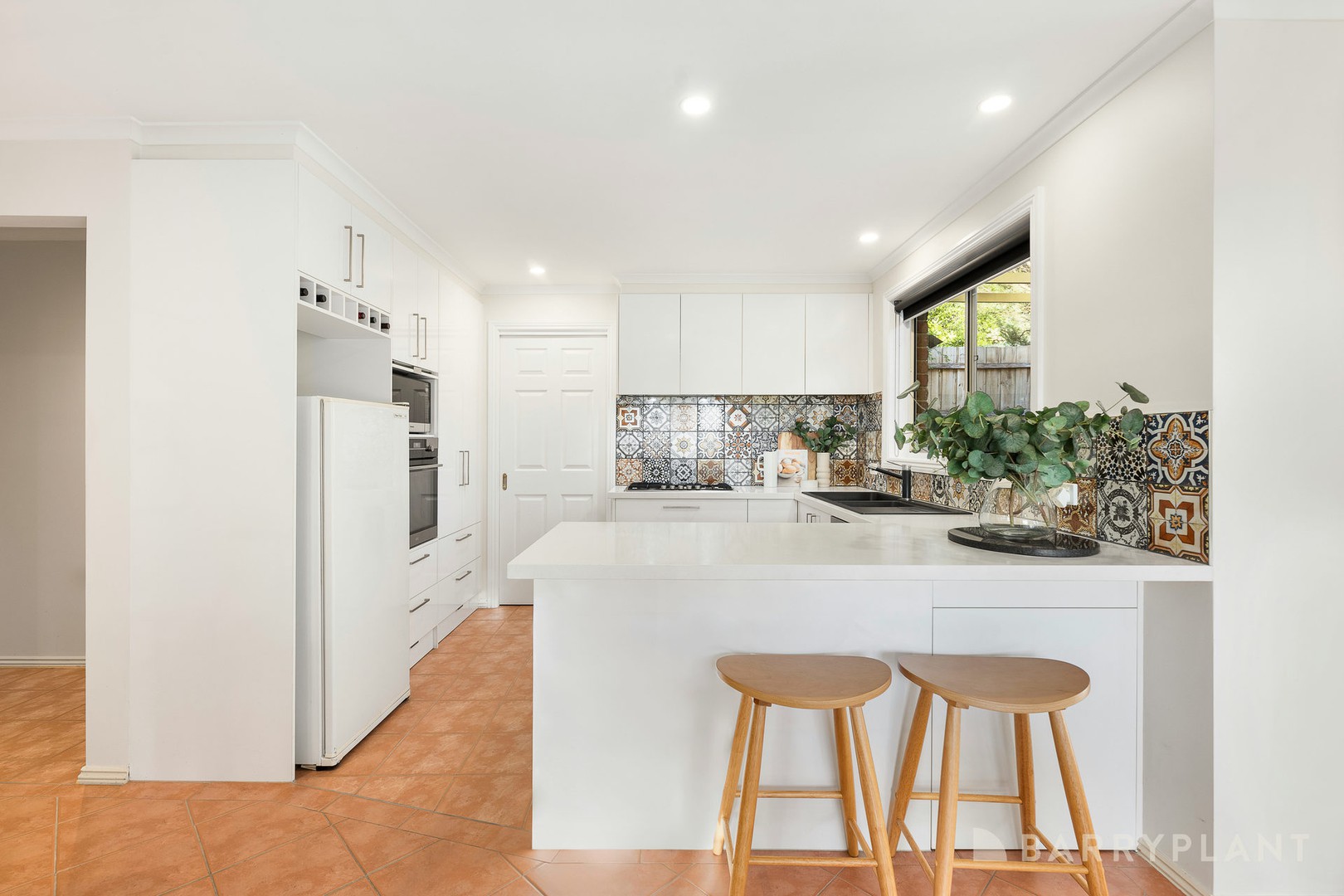 2 Commerford Place, Chirnside Park, VIC 3116, Chirnside Park - Thumbnail 4