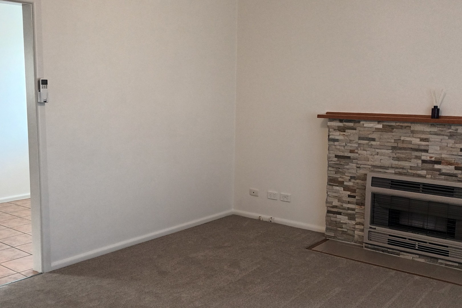 2 Corvi Court, Dandenong, VIC 3175 - Thumbnail 2 - 08/09/2026