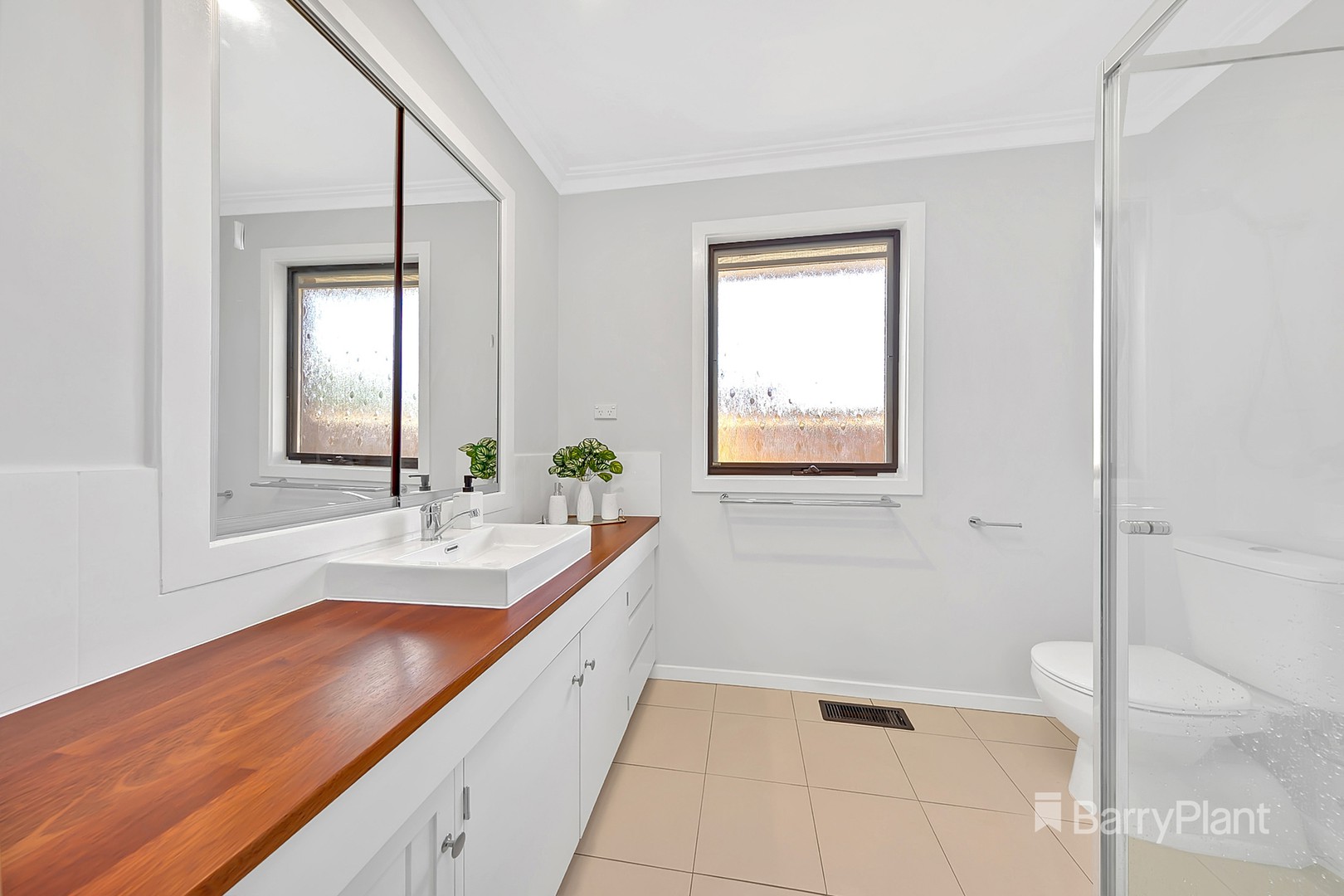 2 Coventry Crescent, Mill Park, VIC 3082, Mill Park - Thumbnail 7