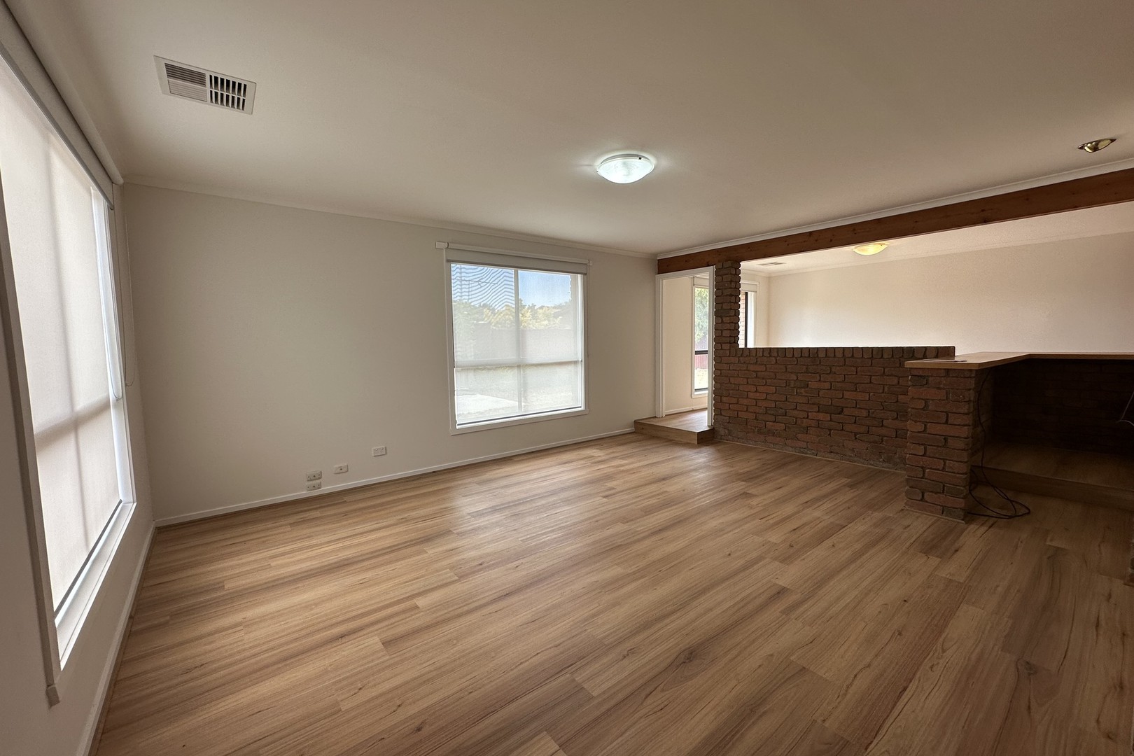 2 Crewen Walk, Keilor Downs, VIC 3038, Keilor Downs - Thumbnail 4
