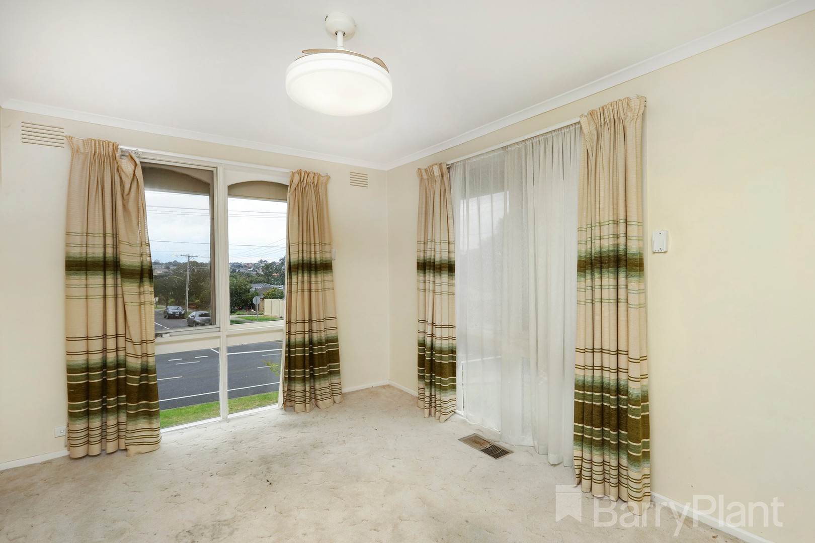 2 Cromer Court, Gladstone Park, VIC 3043, Gladstone Park - Thumbnail 6
