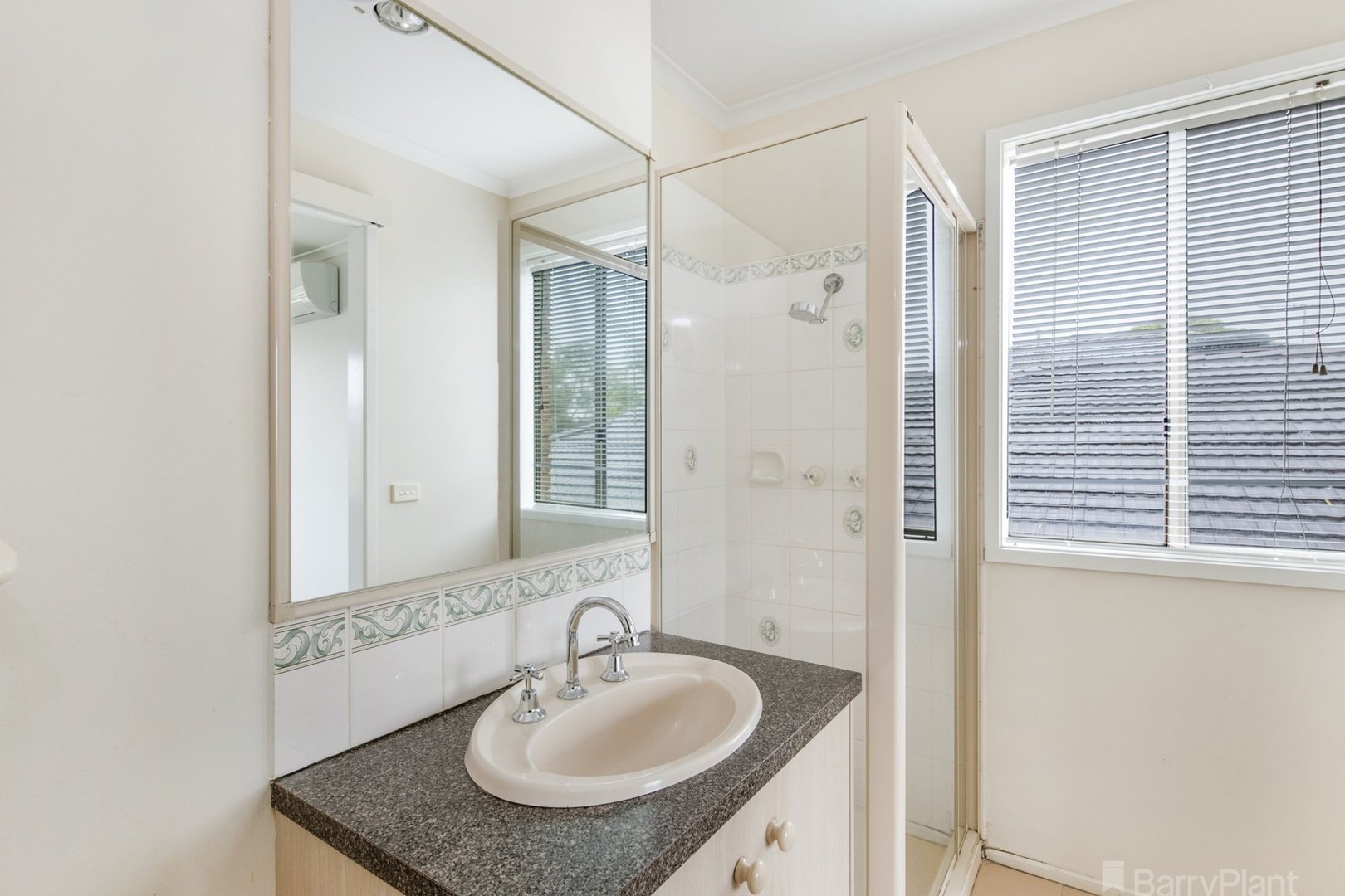 2 Cullen Close, Berwick, VIC 3806, Berwick - Thumbnail 7