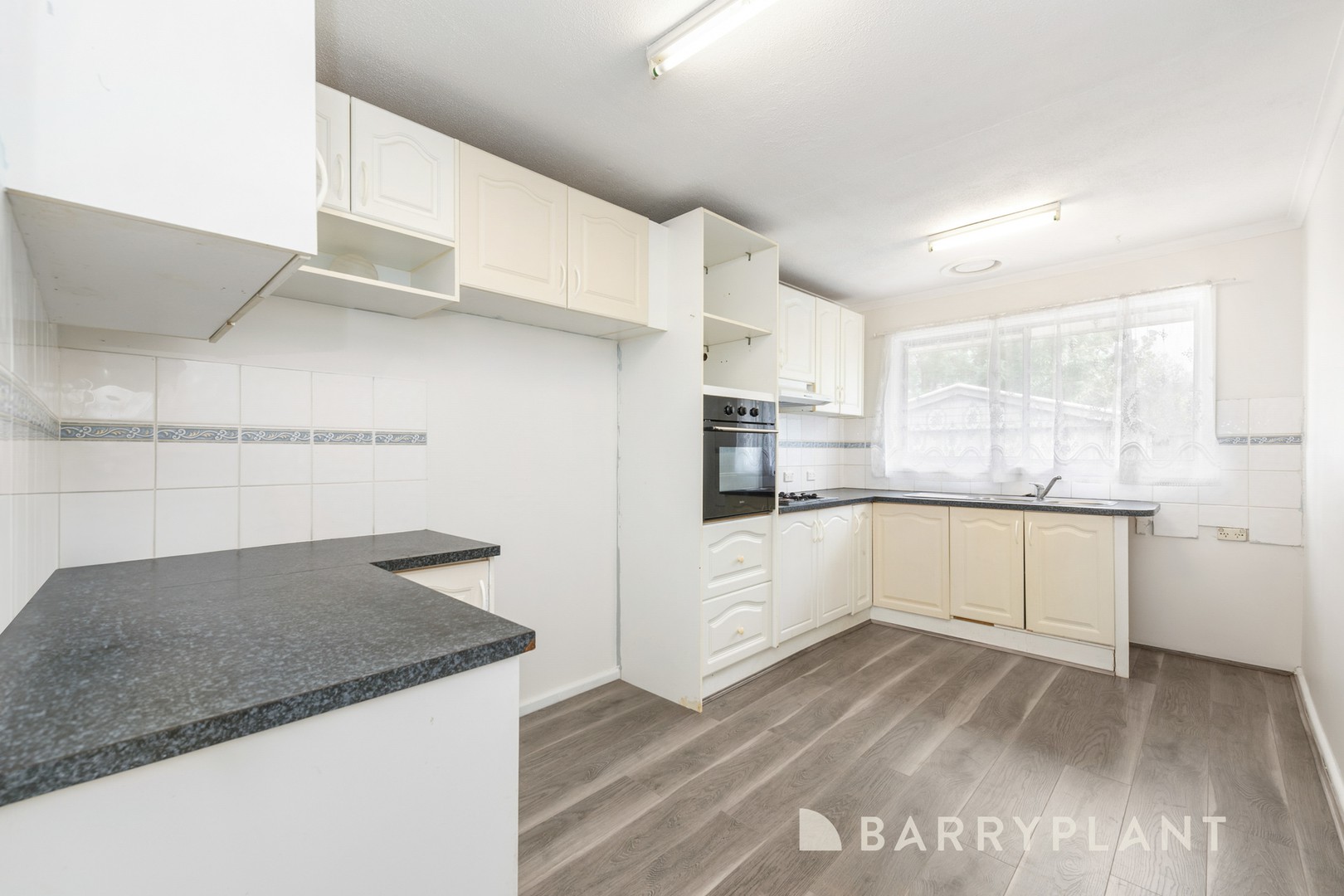 2 Damian Street, Melton, VIC 3337, Melton - Thumbnail 8