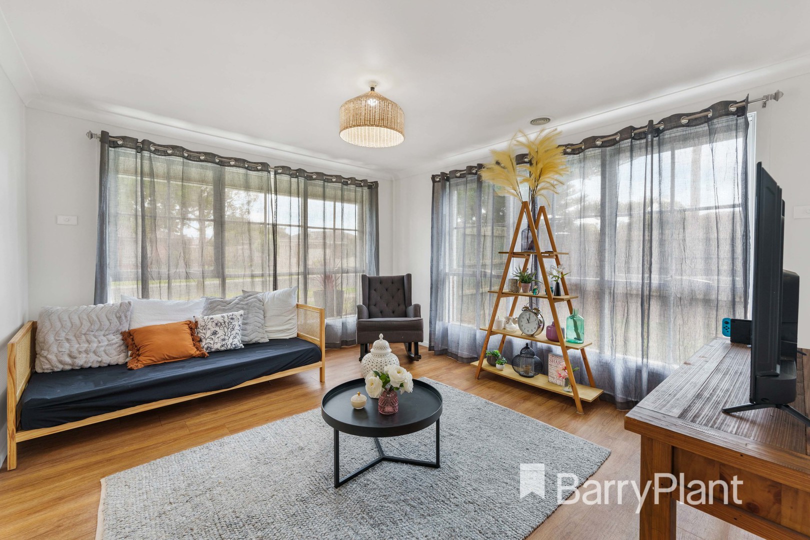 2 Darvall Court, Werribee, VIC 3030, Werribee - Thumbnail 4