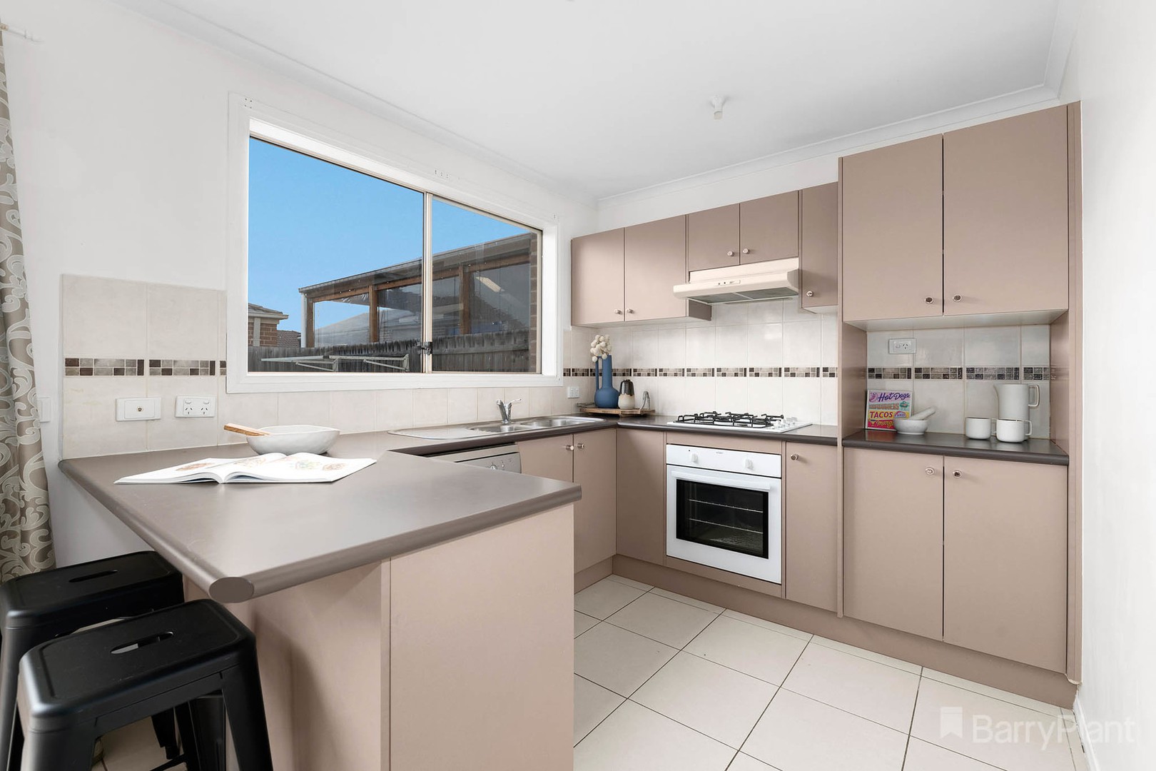 2 David StreetPakenham, VIC 3810, Pakenham - Thumbnail 2