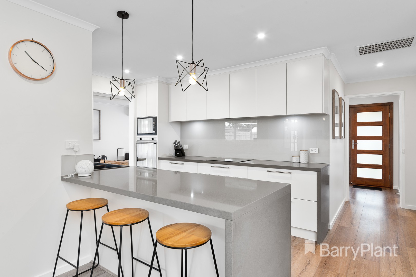 2 Dean Court, Epping, VIC 3076, Epping - Thumbnail 5