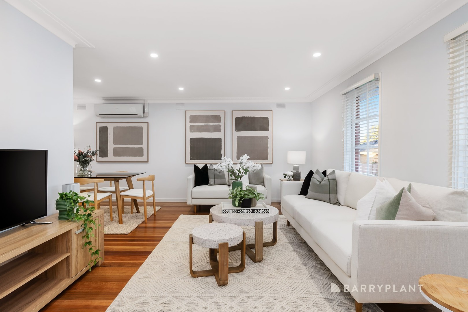 2 Dean Court, Wantirna, VIC 3152, Wantirna - Thumbnail 2