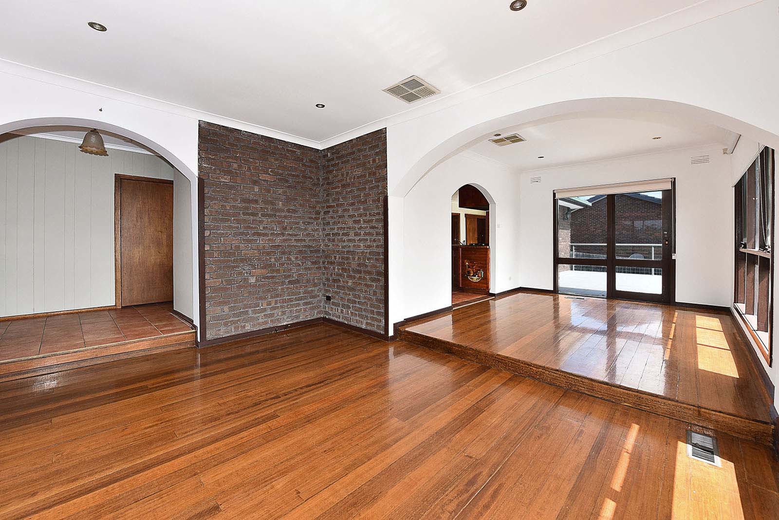2 Denham Ct, Westmeadows, VIC 3049, Westmeadows - Thumbnail 2