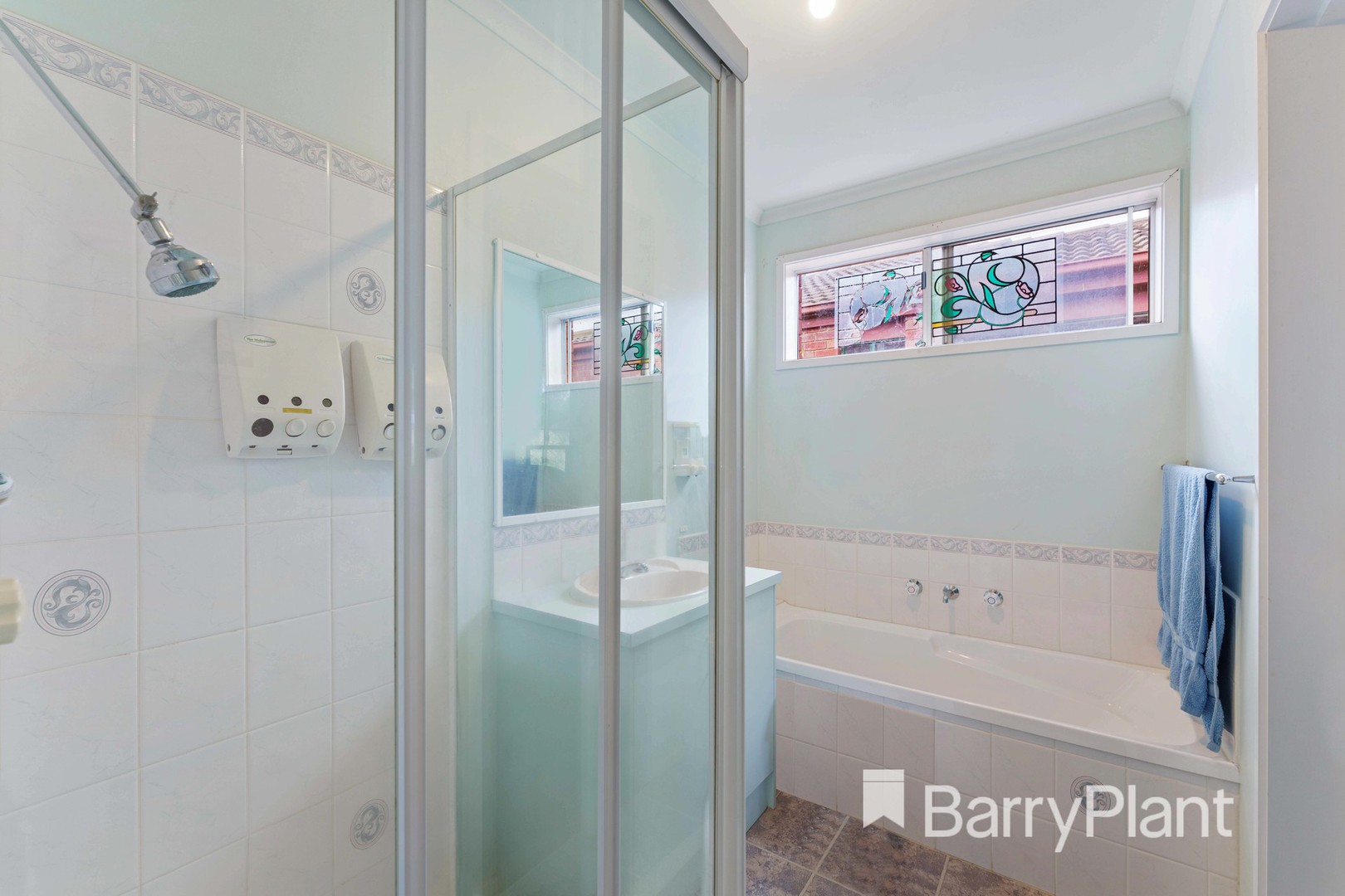2 Denholme Court, Werribee, VIC 3030, Werribee - Thumbnail 8