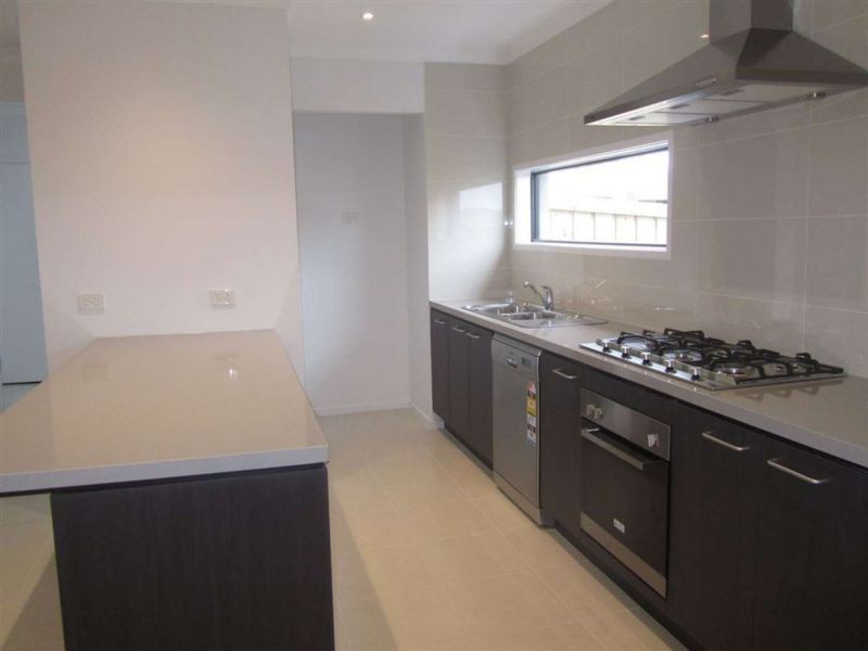 2 Denmark Road, Keysborough, VIC 3173, Keysborough - Thumbnail 3