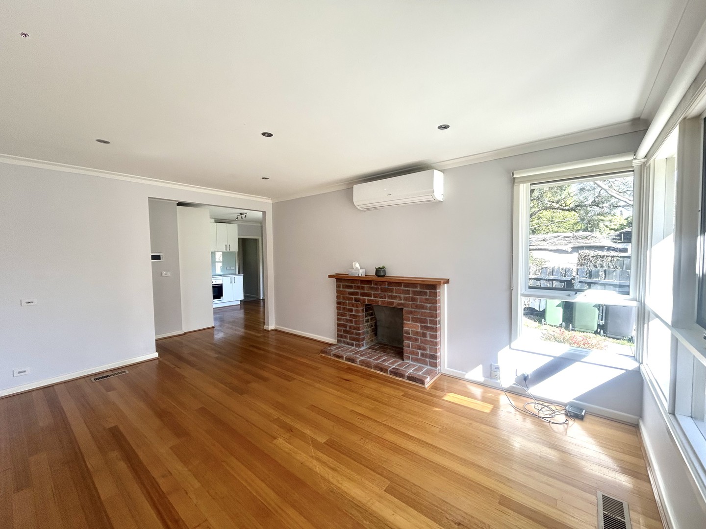 2 Devenish Rd, Boronia, VIC 3155, Boronia - Thumbnail 2