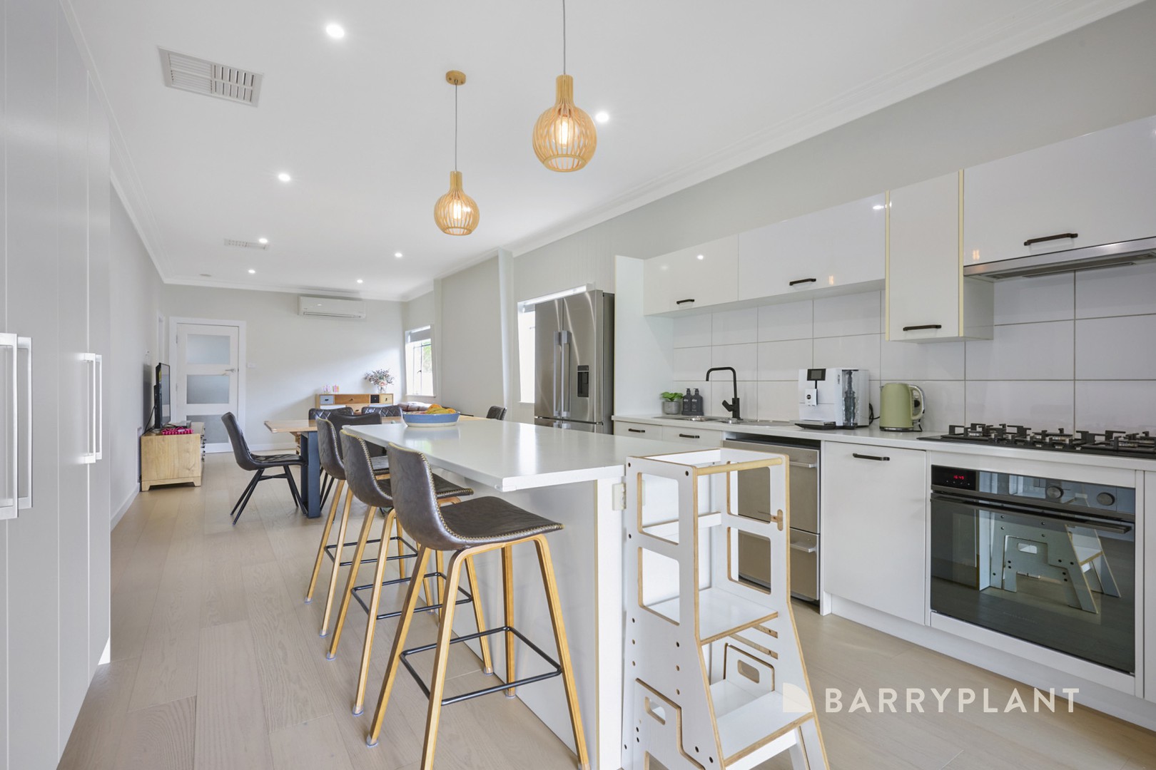 2 Diana Street, Croydon, VIC 3136, Croydon - Thumbnail 5