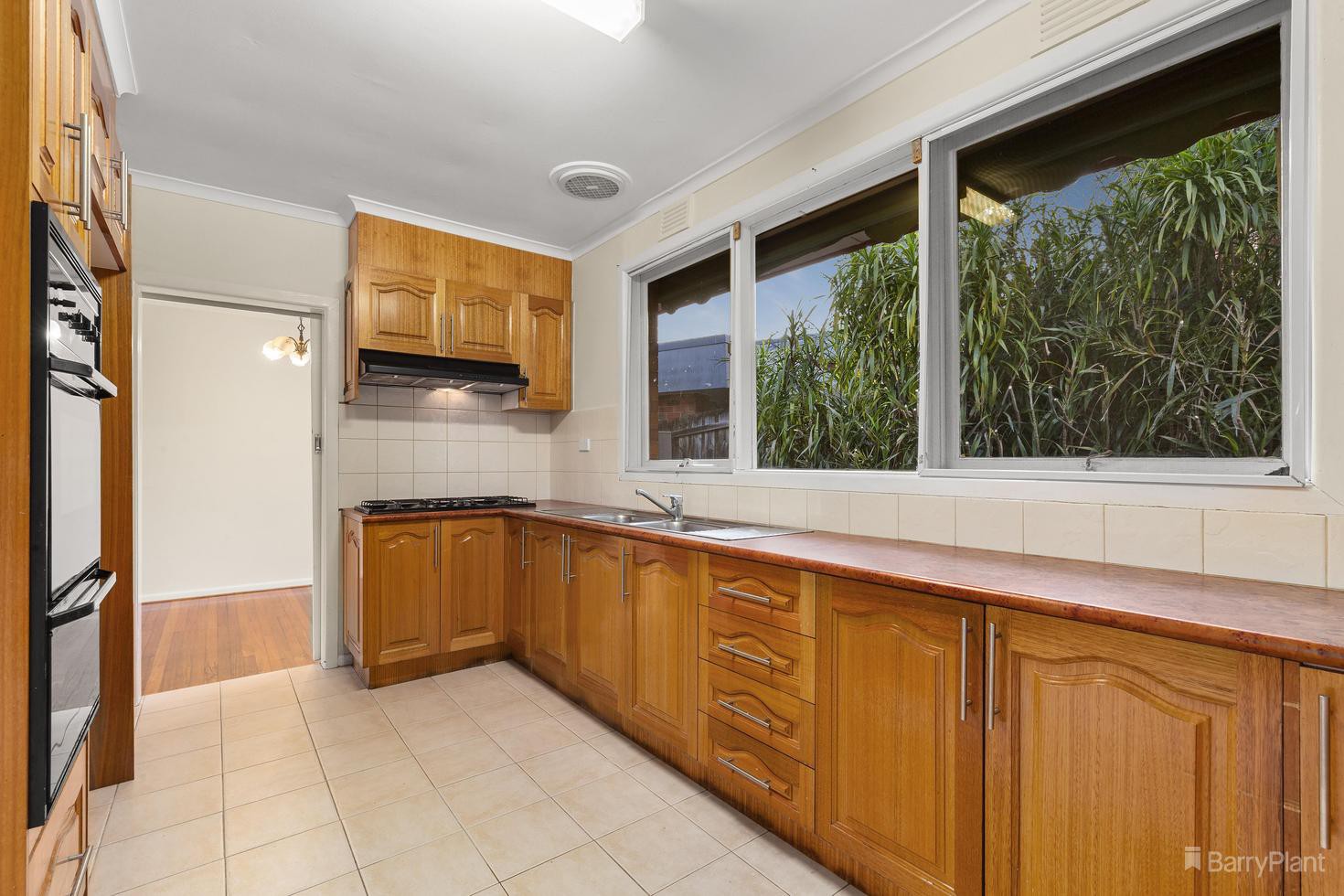 2 Duckett Street, Doncaster East, VIC 3109, Doncaster East - Thumbnail 4