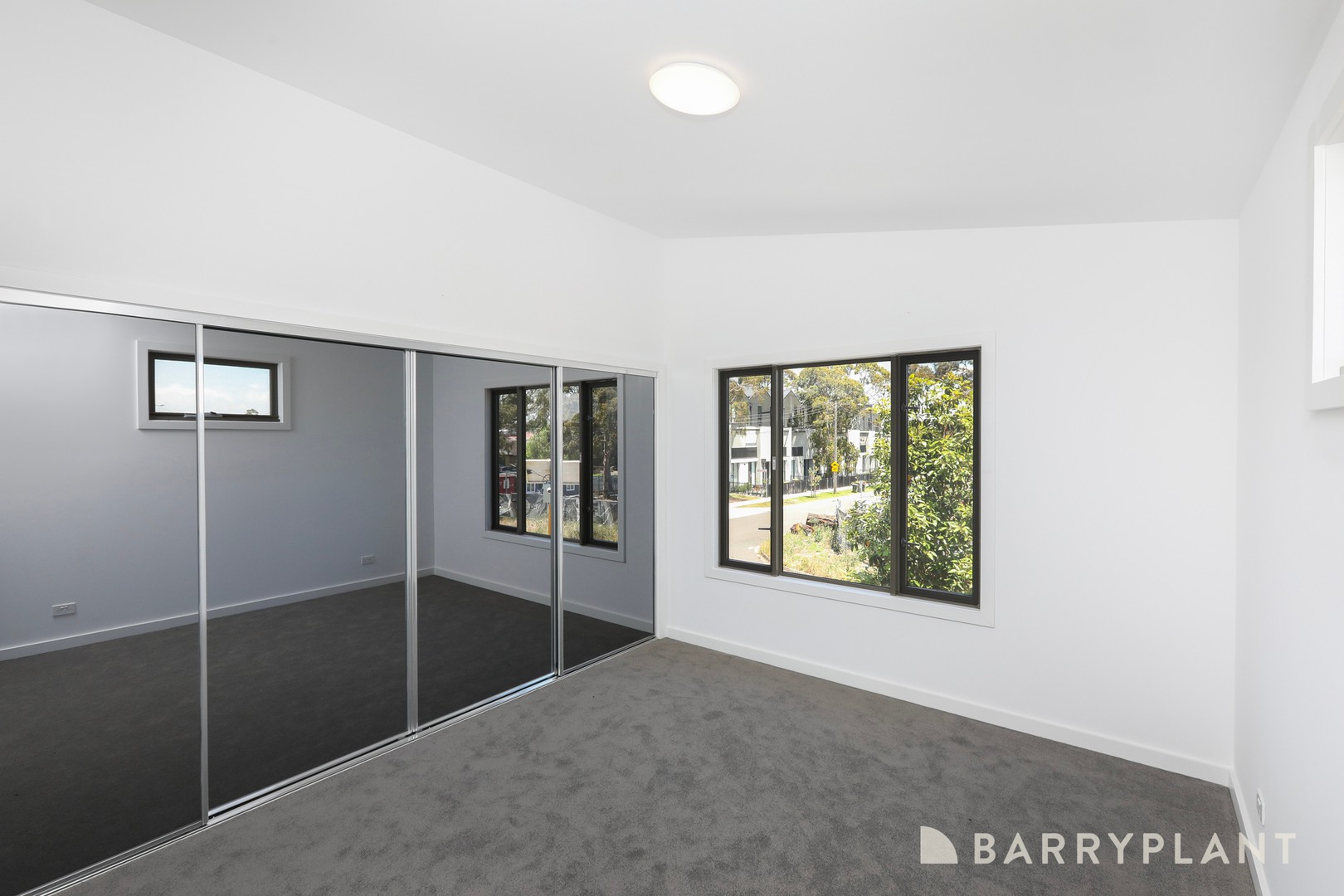 2 Dulcie Street, Sunshine, VIC 3020, Sunshine - Thumbnail 8