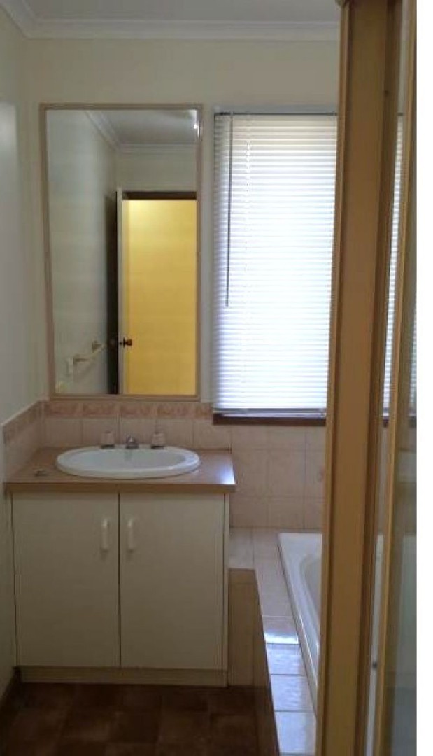 2 Dunscombe Pl, Chelsea Heights, VIC 3196, Chelsea Heights - Thumbnail 5
