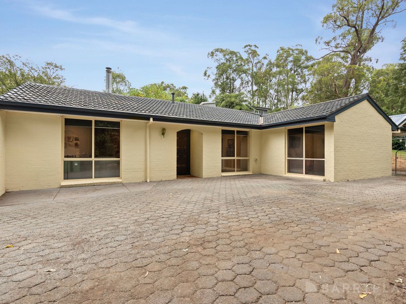 2 Dunstan Road, Avonsleigh, VIC 3782 - Image - 12/03/2026