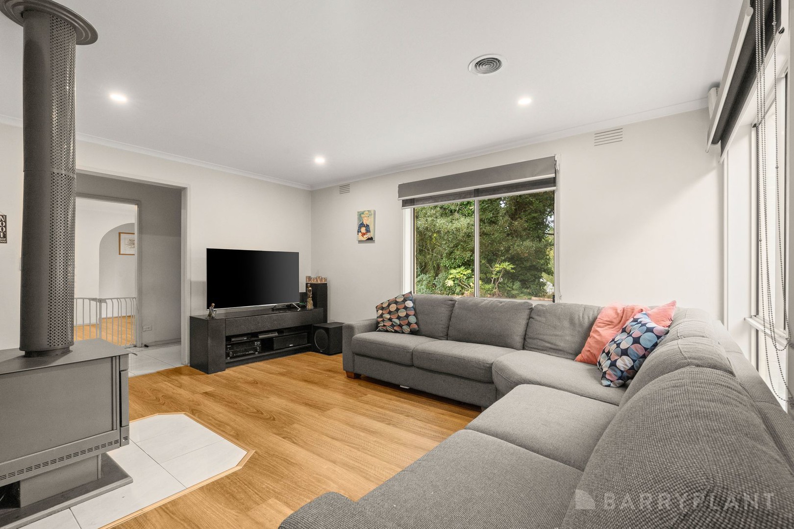 2 Dunstan Road, Avonsleigh, VIC 3782, Avonsleigh - Thumbnail 3