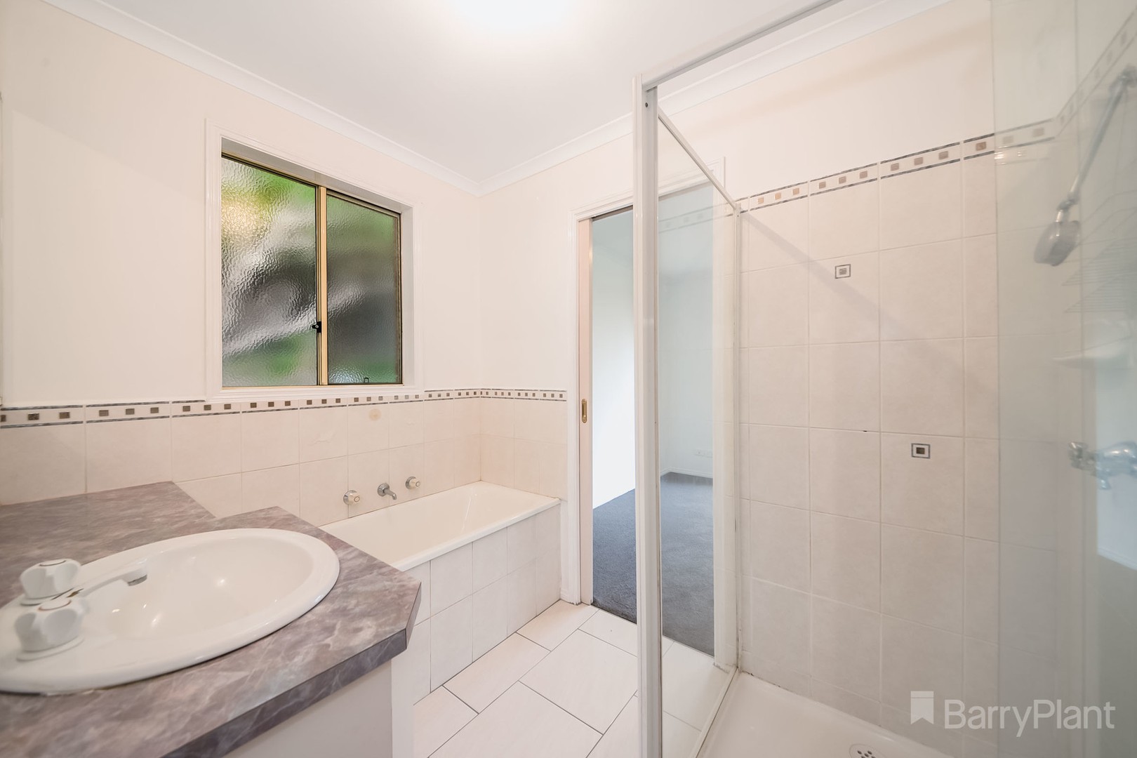 2 Earle Close, Pakenham, VIC 3810, Pakenham - Thumbnail 5