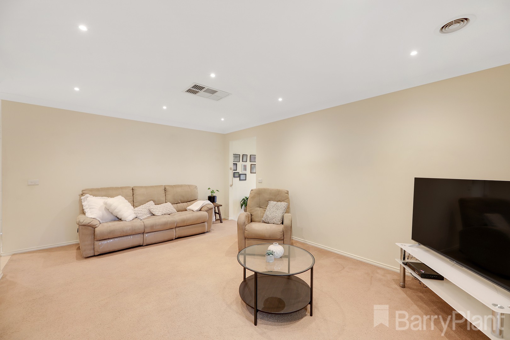 2 Eden Place, Drouin, VIC 3818, Drouin - Thumbnail 6