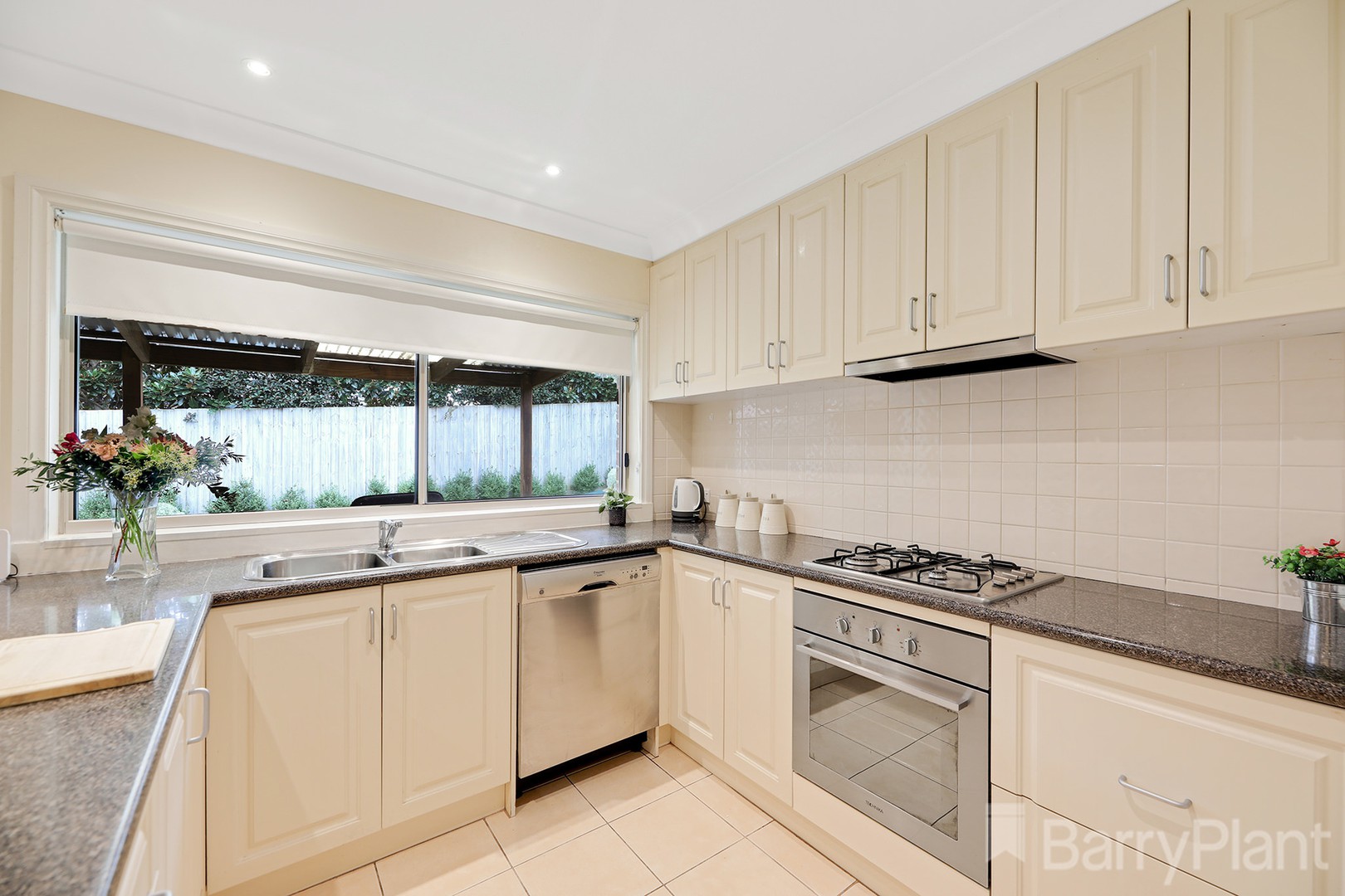 2 Eden Place, Drouin, VIC 3818, Drouin - Thumbnail 8