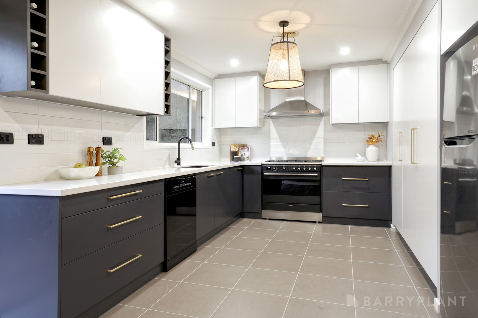 2 Elm Crescent, Emerald, VIC 3782, Emerald - Thumbnail 2