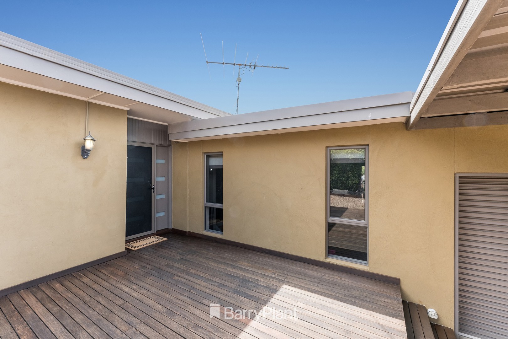 2 Emerald Court, Belmont, VIC 3216, Belmont - Thumbnail 2