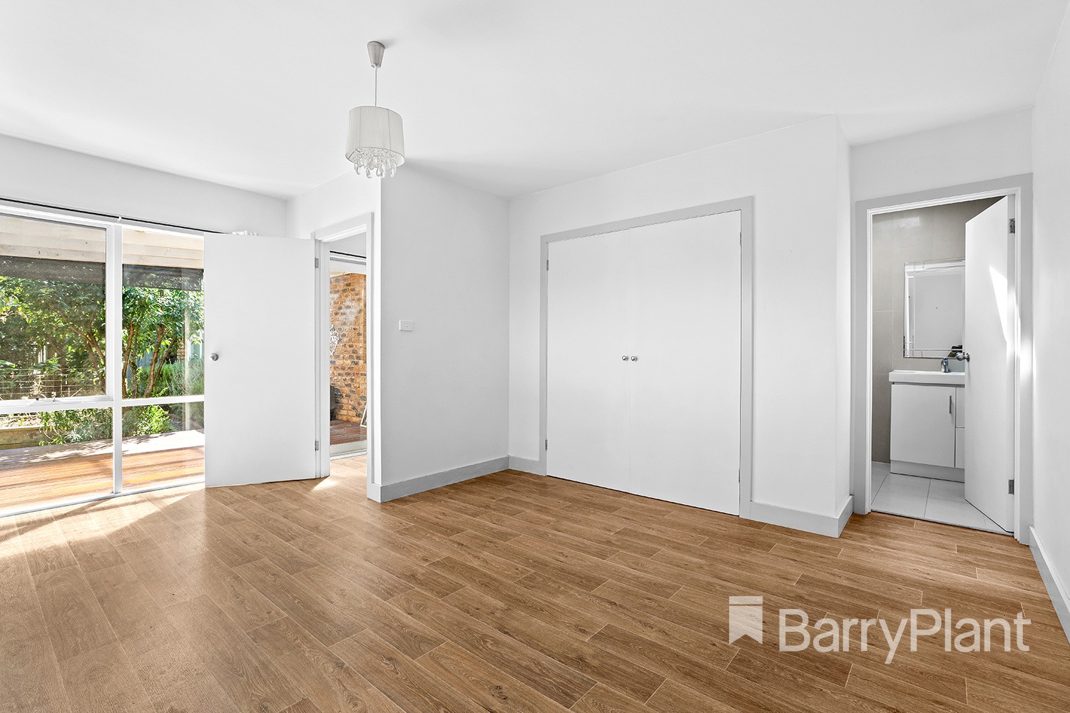 2 Emma Place, Dingley Village, VIC 3172, Dingley Village - Thumbnail 4