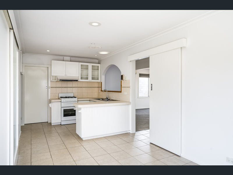 2 Englewood Court, Belmont, VIC 3216 - Thumbnail 1 - 21/11/2024