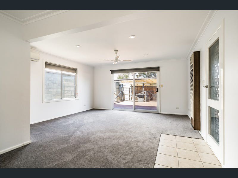 2 Englewood Court, Belmont, VIC 3216, Belmont - Thumbnail 4