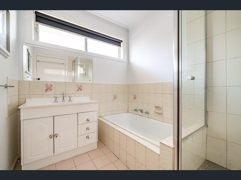 2 Englewood Court, Belmont, VIC 3216, Belmont - Thumbnail 6