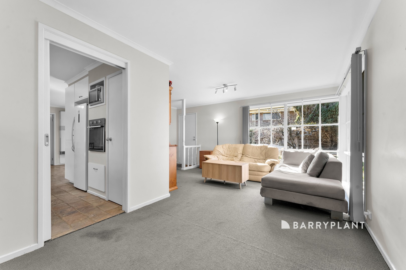 2 Evelyn Court, Narre Warren, VIC 3805 - Thumbnail 2 - 30/07/2026