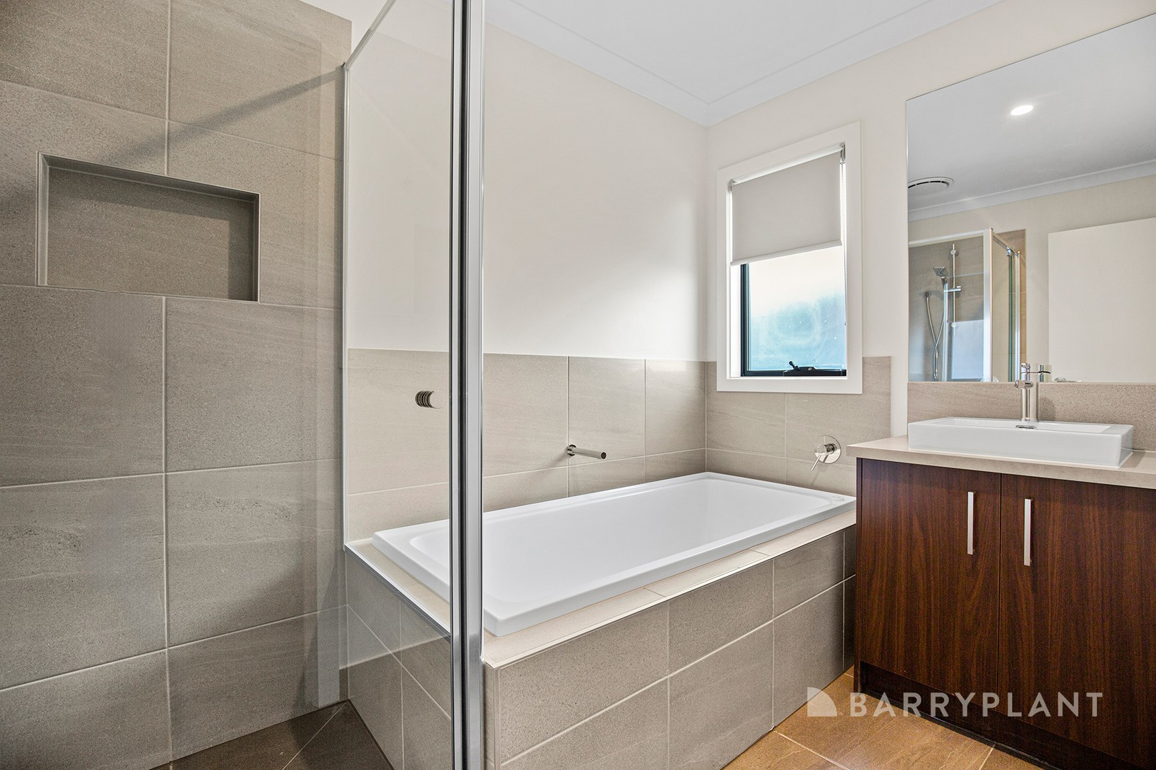 2 Everfair Crescent, Officer, VIC 3809, Officer - Thumbnail 7