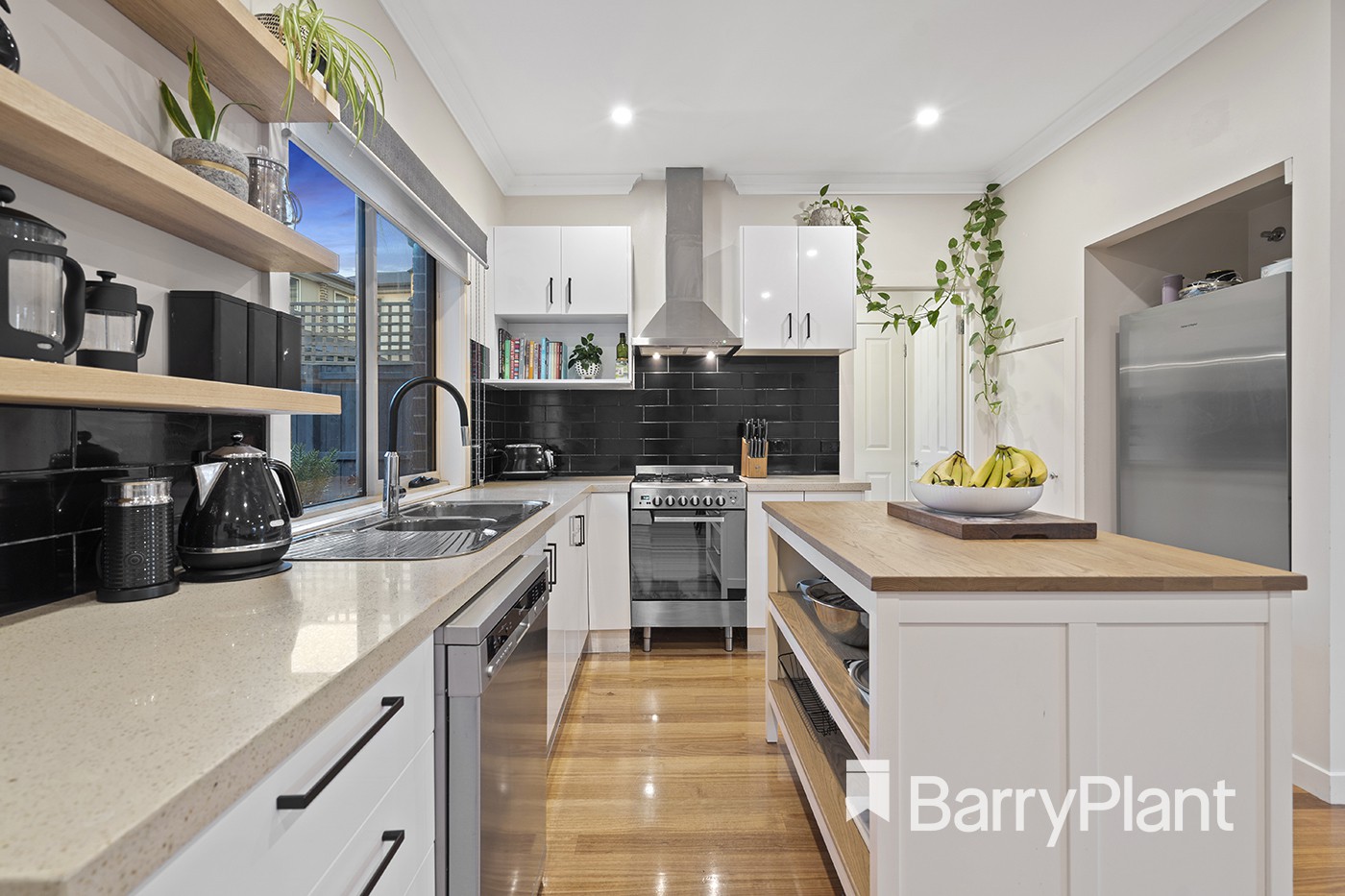 2 Evie Close, Lilydale, VIC 3140, Lilydale - Thumbnail 3