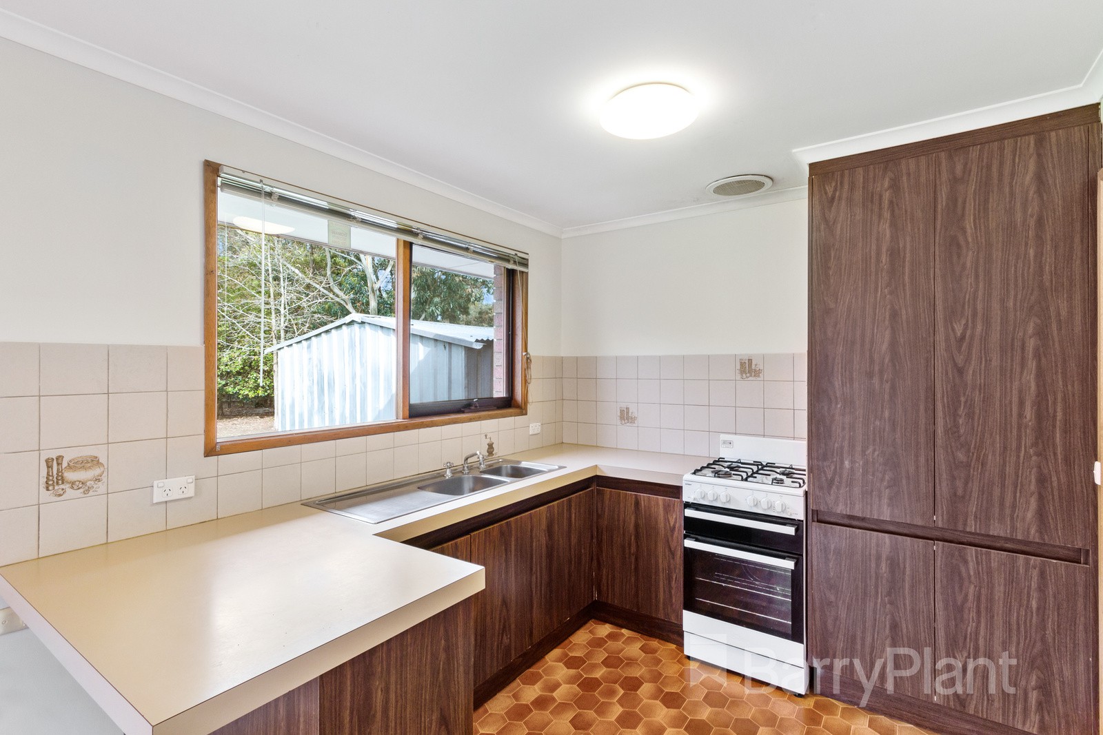 2 Eycot Street, Kilsyth South, VIC 3137, Kilsyth South - Thumbnail 3