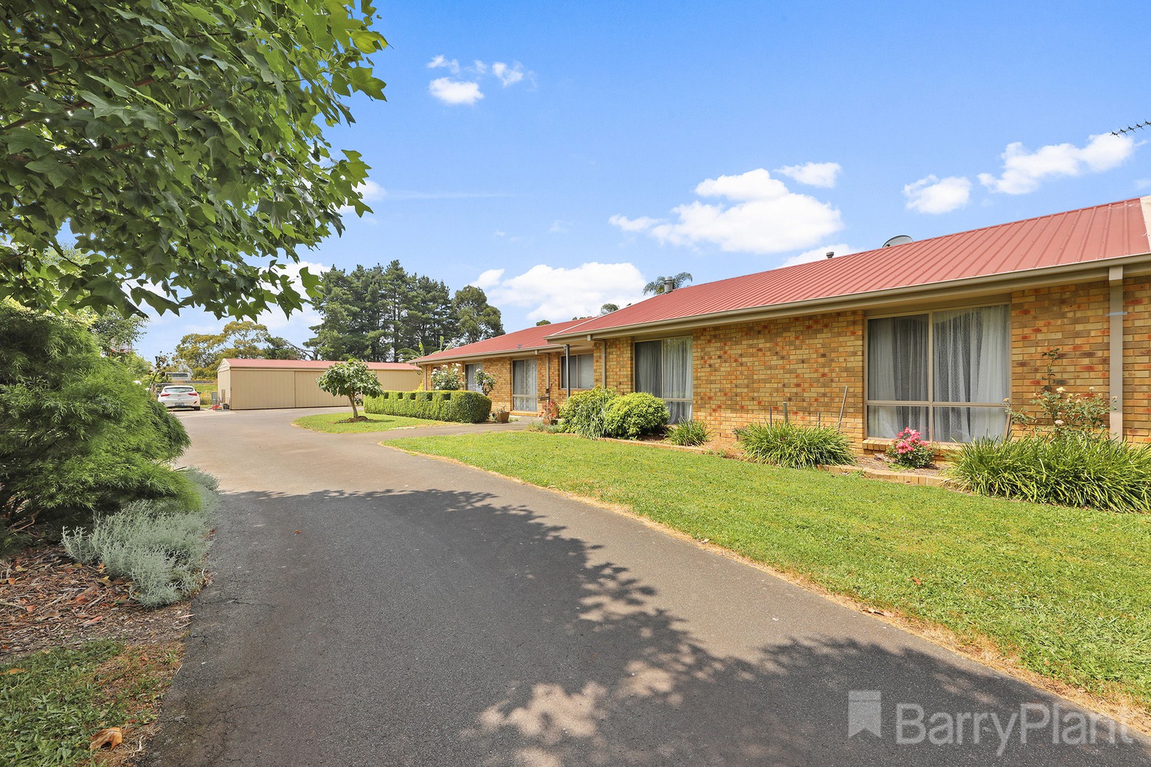 2 Fairway Drive, Drouin, VIC 3818, Drouin - Thumbnail 2