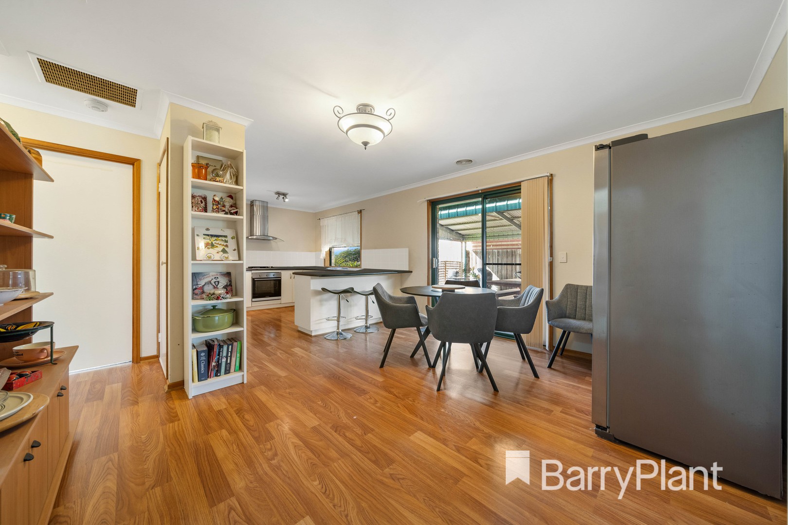 2 Fauna Court, Werribee, VIC 3030, Werribee - Thumbnail 5