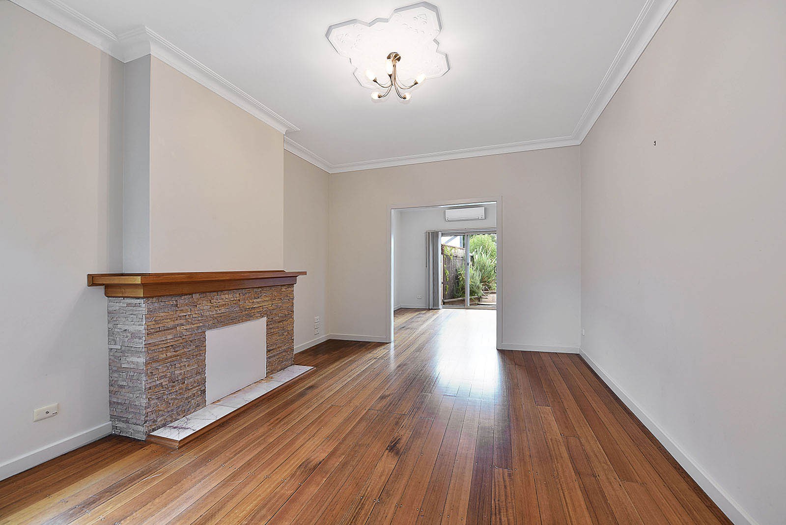 2 Fawkner Street, Aberfeldie, VIC 3040