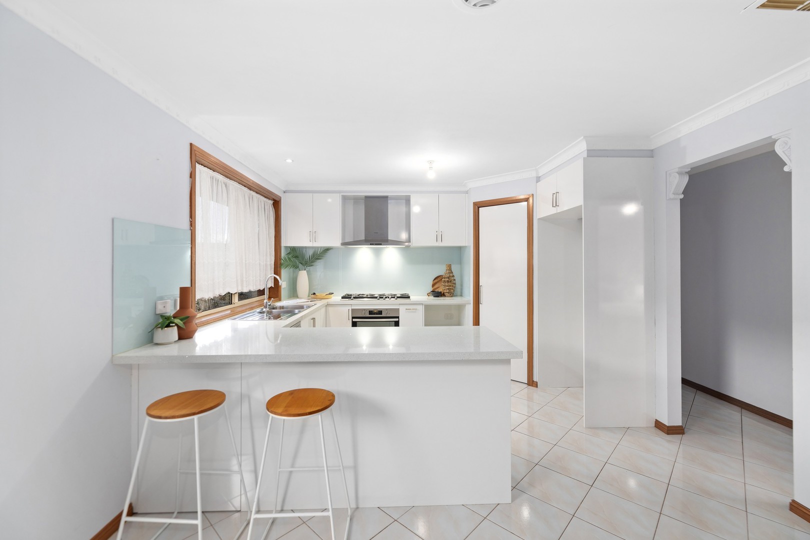2 Fell Court, Altona Meadows, VIC 3028 - Thumbnail 2 - 26/06/2025