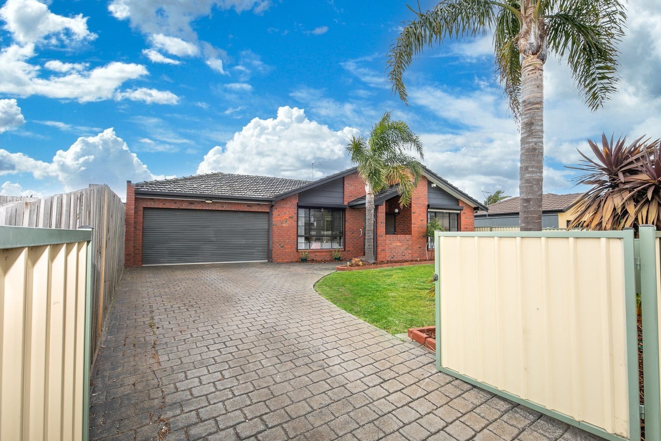 2 Fergus Court, Sydenham, VIC 3037 - Thumbnail 1 - 03/11/2025