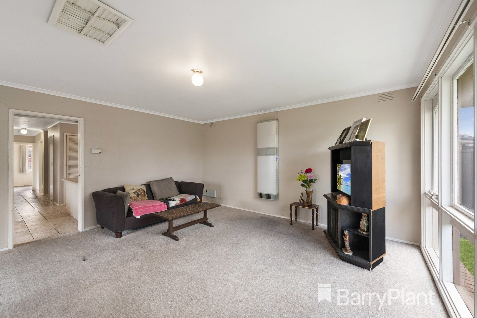 2 Fernberg Place, Melton West, VIC 3337, Melton West - Thumbnail 3
