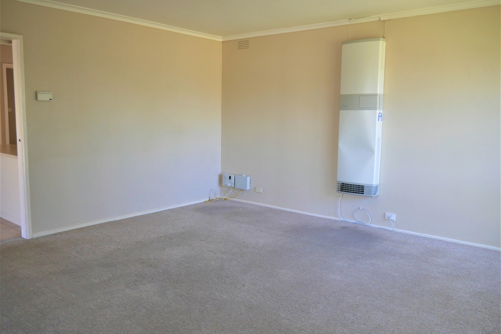 2 Fernberg Place, Melton West, VIC 3337, Melton West - Thumbnail 5