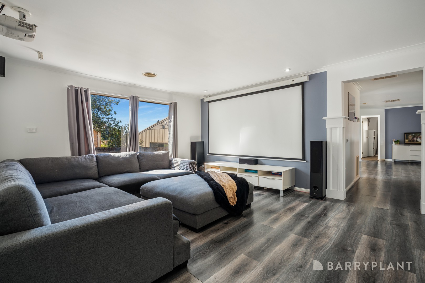 2 Finton Court, Pakenham, VIC 3810 - Thumbnail 2 - 27/01/2026