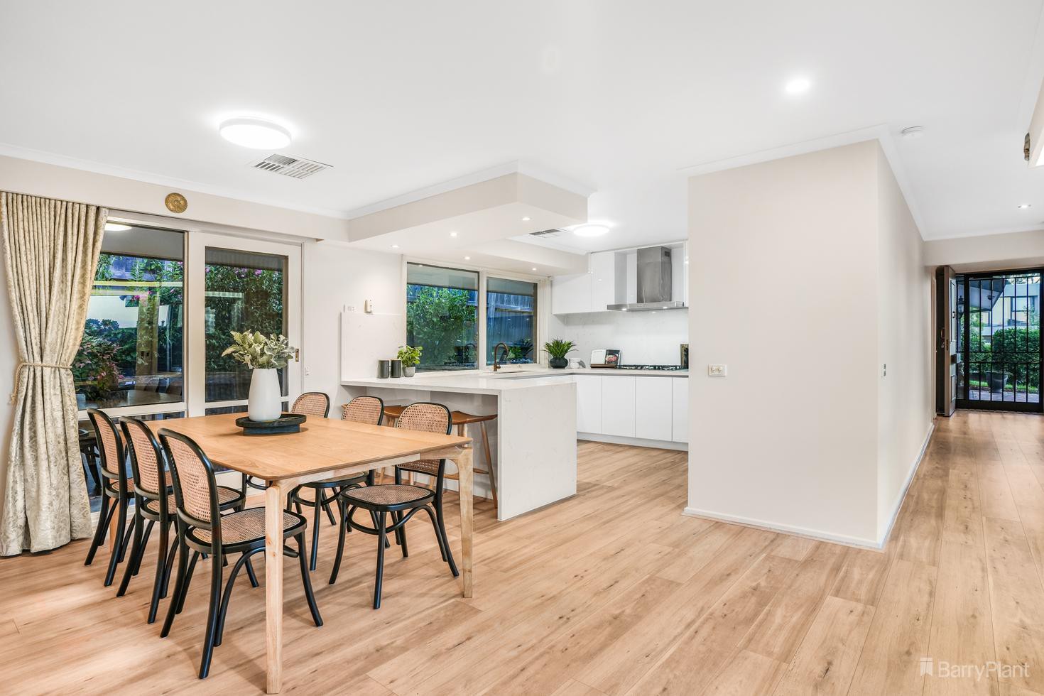 2 Flowerdrum Close, Templestowe, VIC 3106, Templestowe - Thumbnail 4
