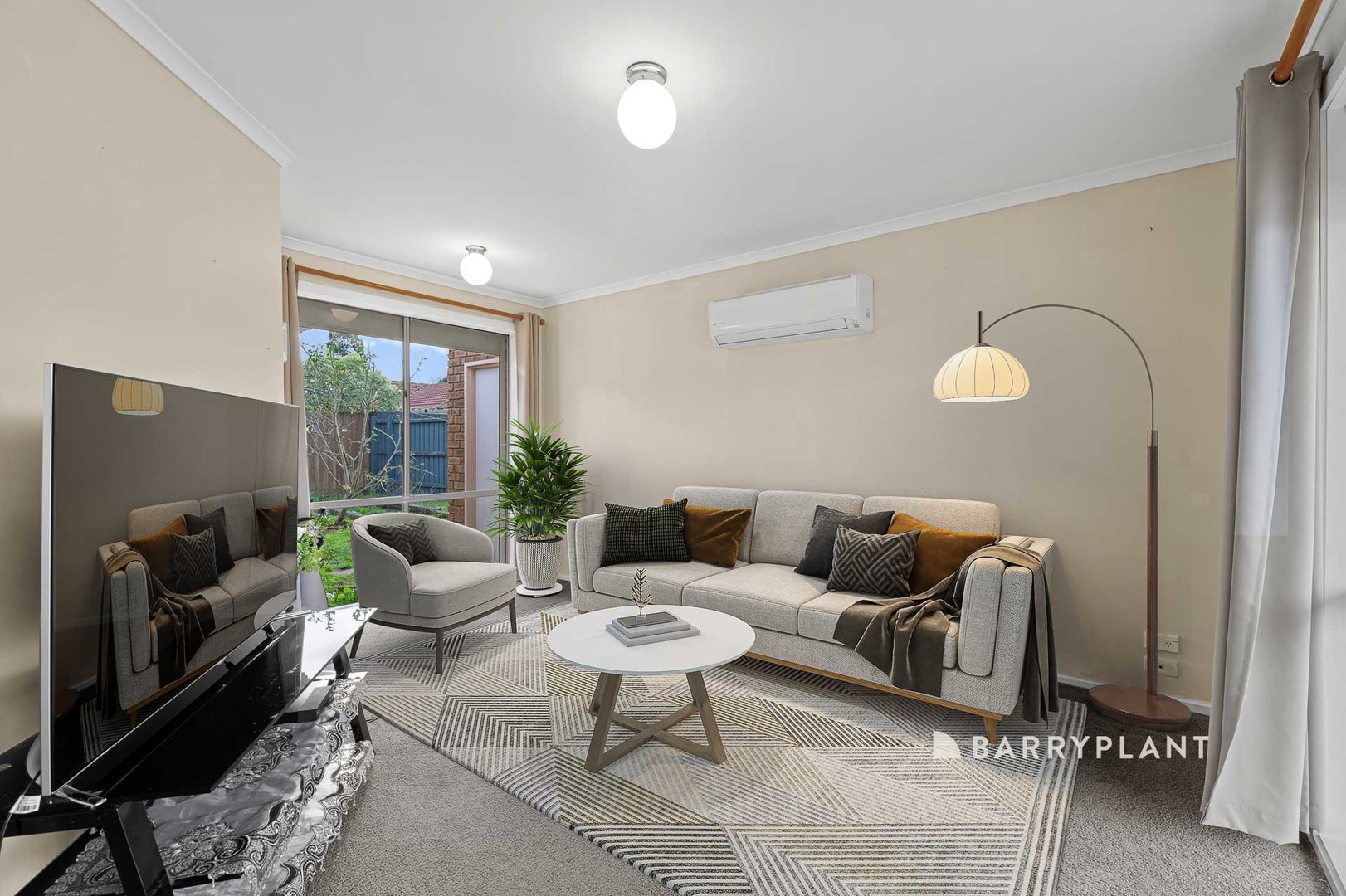 2 Francine Court, Narre Warren, VIC 3805, Narre Warren - Thumbnail 2