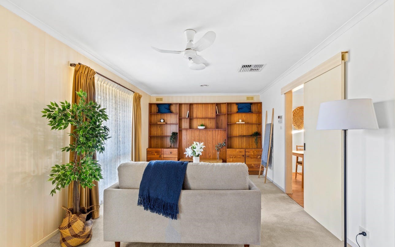 2 Gainsborough Place, Melton West, VIC 3337 - Thumbnail 1 - 30/03/2026